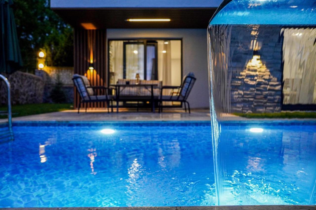 Vital Home Sapanca Isitmali Havuzlu Villa&Bungalov Экстерьер фото