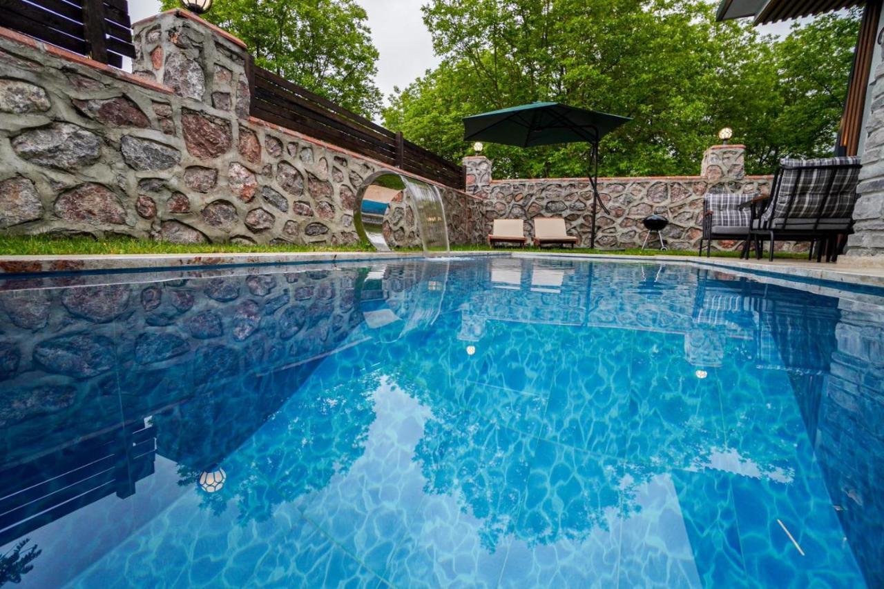 Vital Home Sapanca Isitmali Havuzlu Villa&Bungalov Экстерьер фото