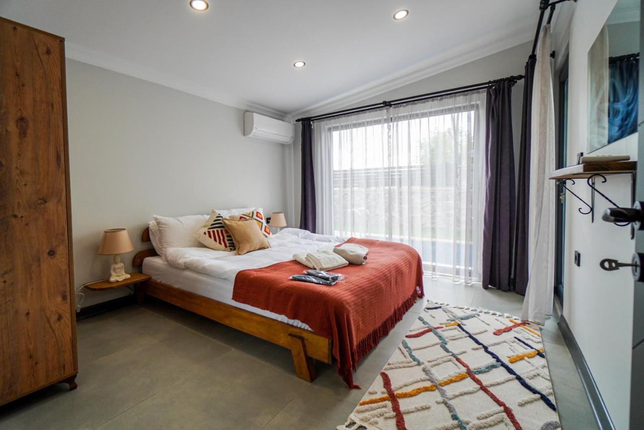 Vital Home Sapanca Isitmali Havuzlu Villa&Bungalov Экстерьер фото