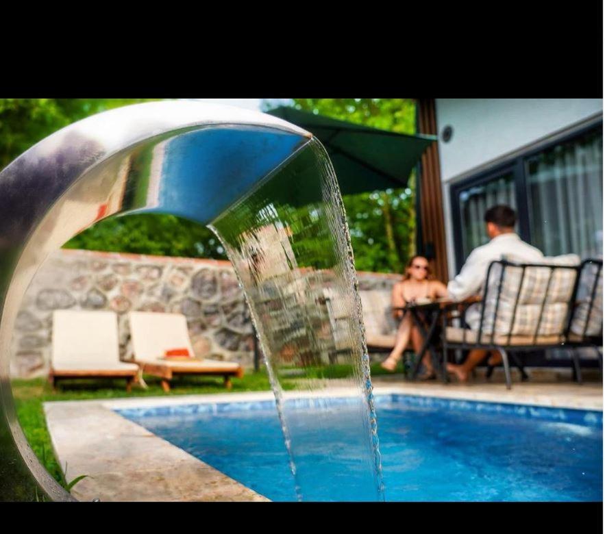 Vital Home Sapanca Isitmali Havuzlu Villa&Bungalov Экстерьер фото
